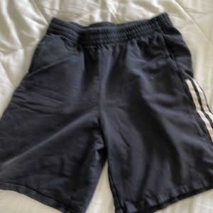 Adidas Shorts XL in Kids